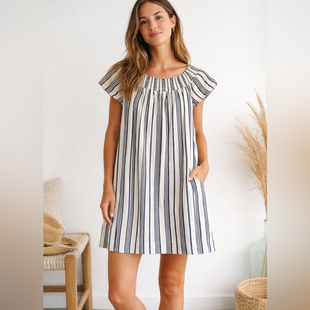Marine Layer Women’s Large Striped Smocked Dress Cream Navy Pockets Coastal